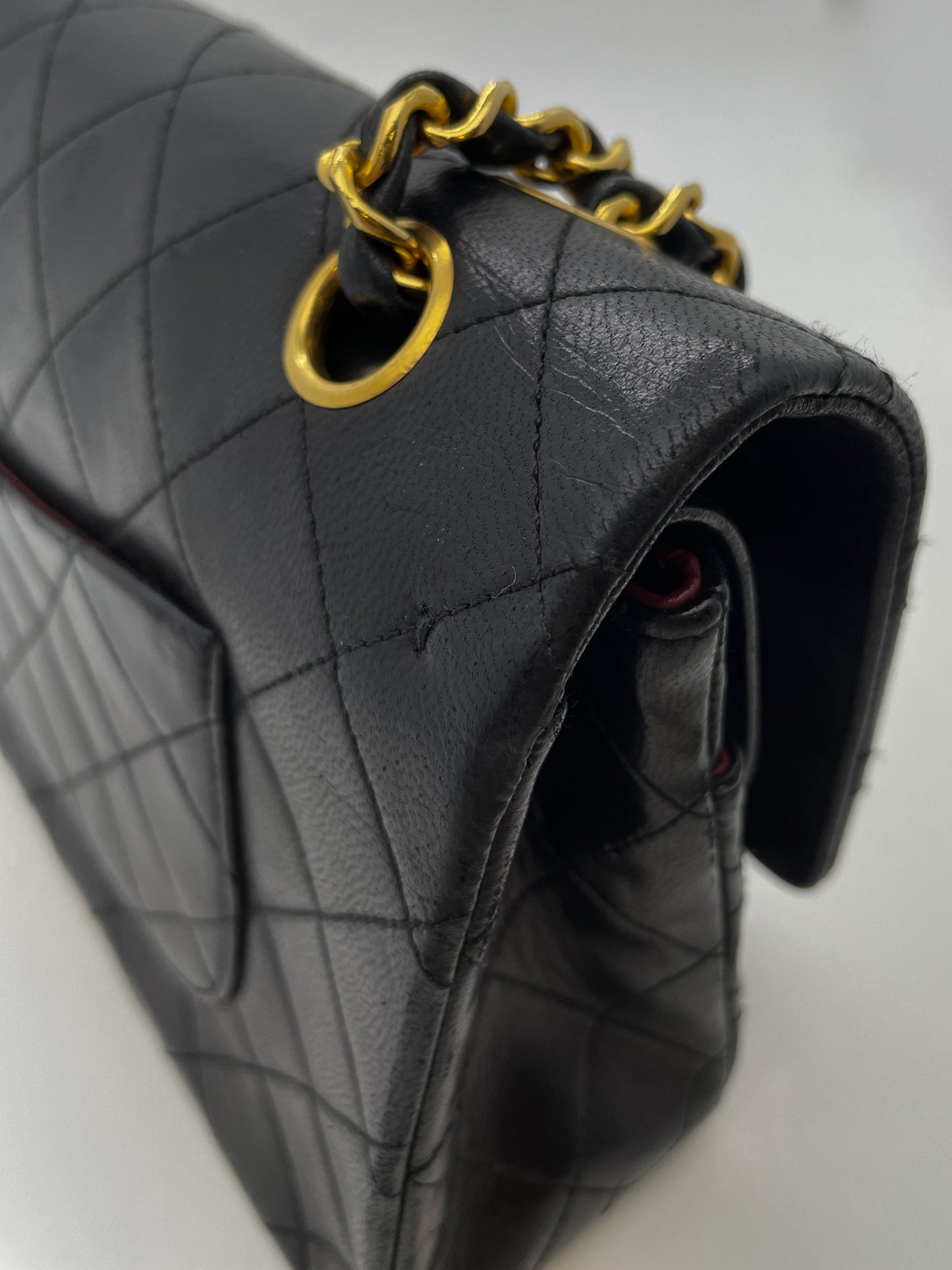 CHANEL VINTAGE MEDIUM CLASSIC FLAP