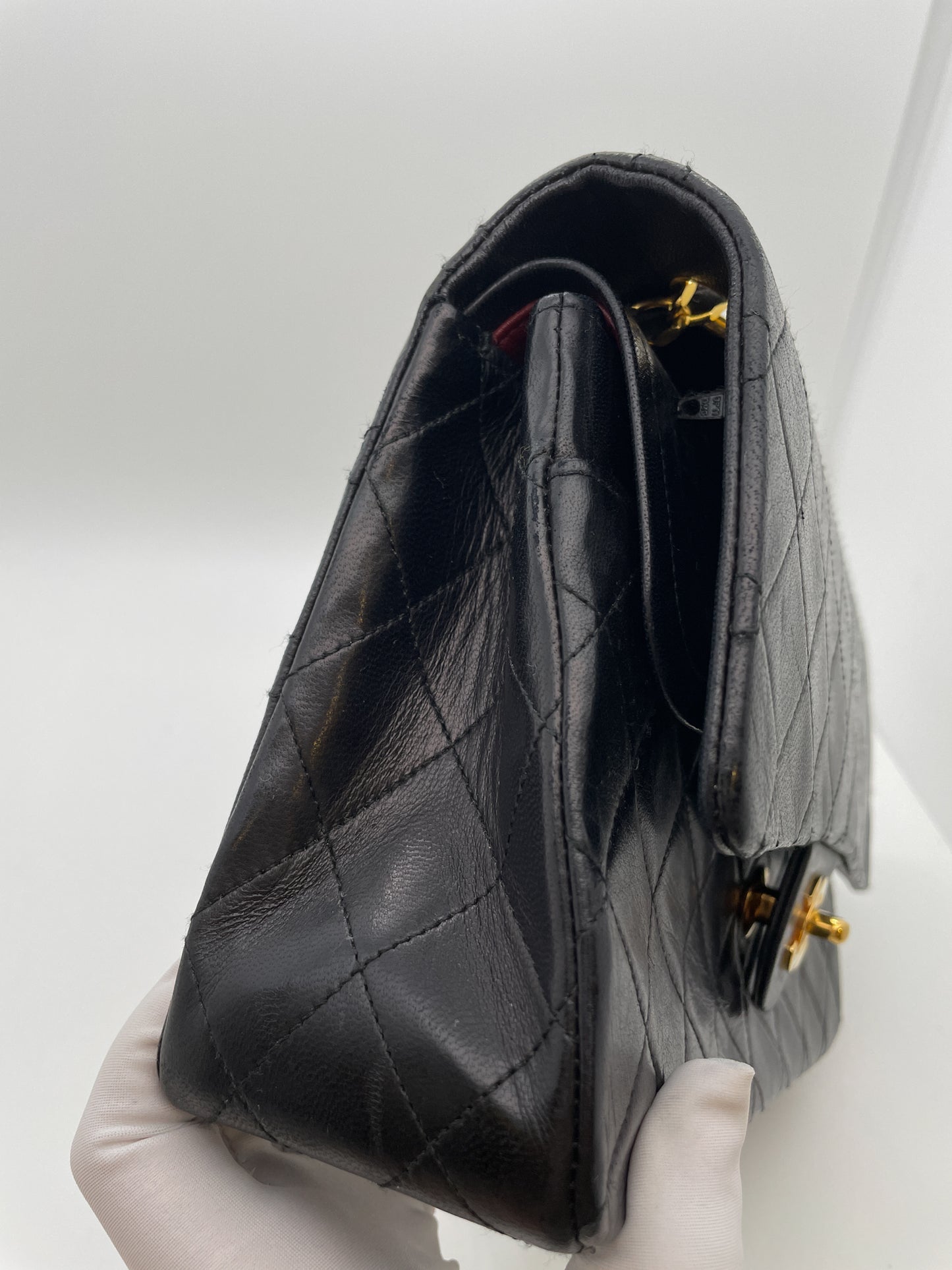 CHANEL VINTAGE MEDIUM CLASSIC FLAP