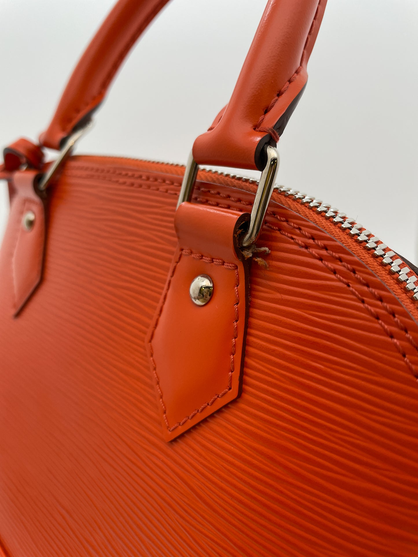 LOUIS VUITTON ALMA BB ORANGE EPI LEATHER