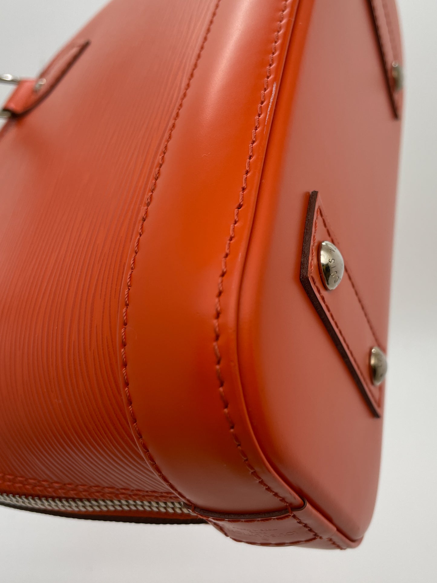 LOUIS VUITTON ALMA BB ORANGE EPI LEATHER