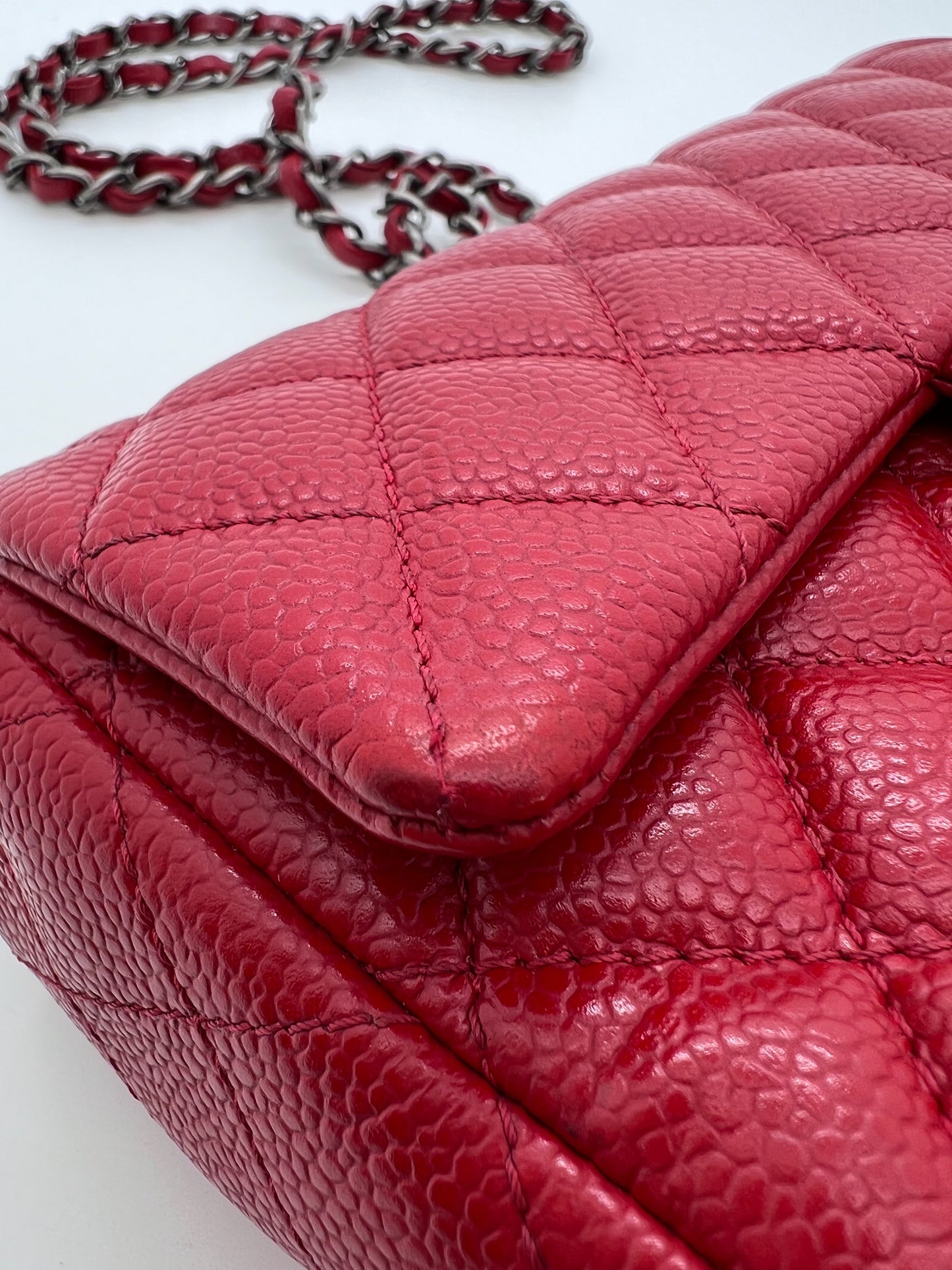 CHANEL MINI CLASSIC FLAP IN RED CAVIAR LEATHER