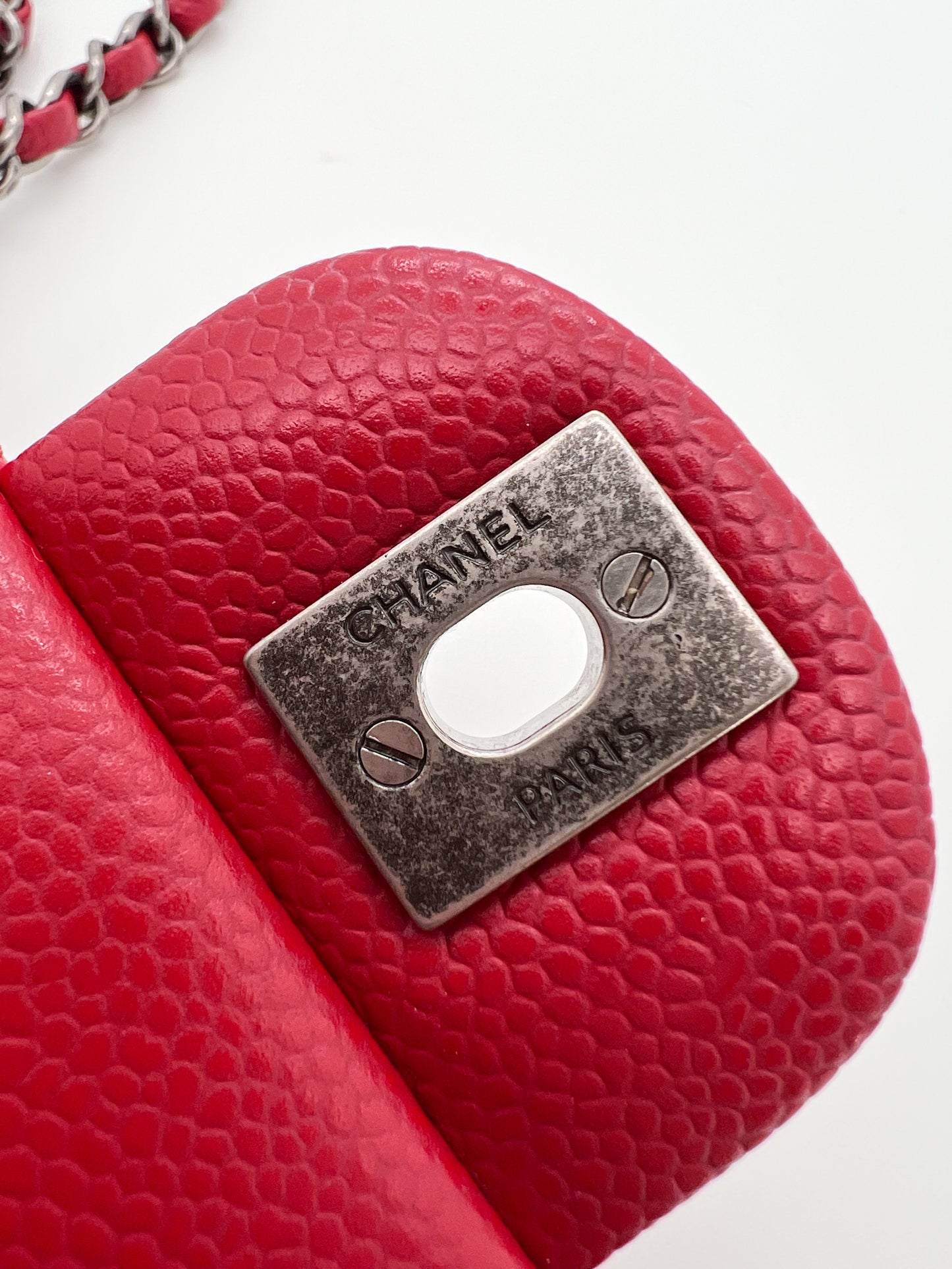 CHANEL MINI CLASSIC FLAP IN RED CAVIAR LEATHER