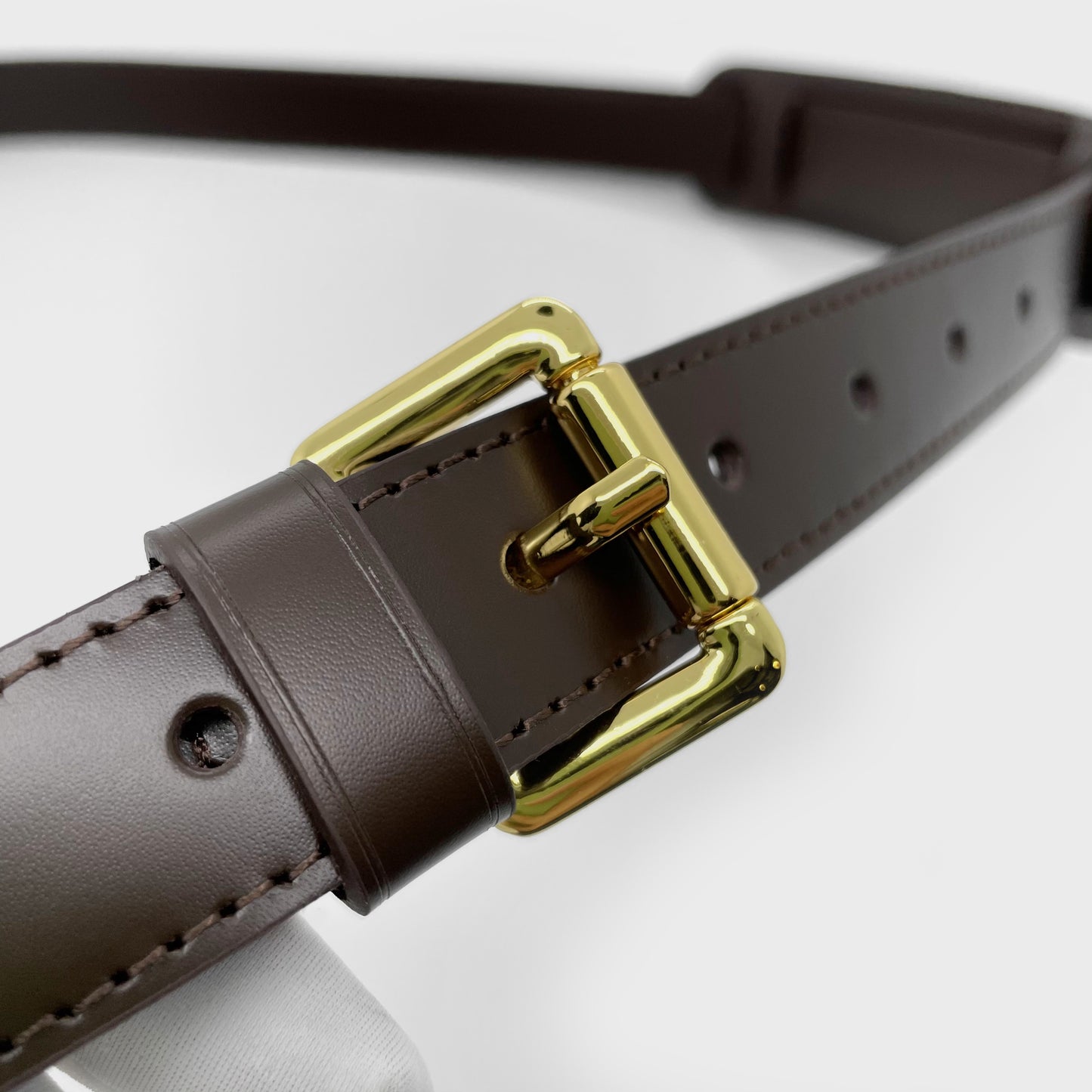 Adjustable Leather Strap in treated leather - 4cm wide