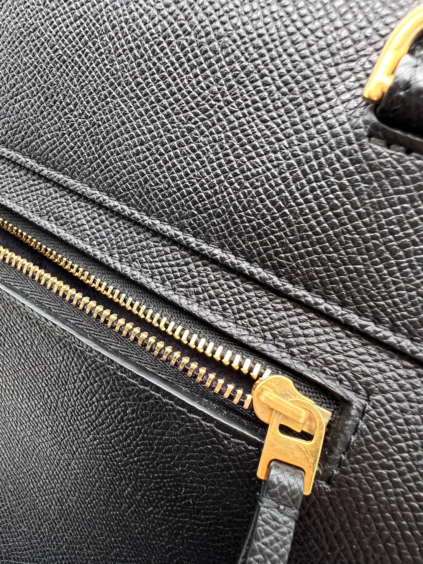CELINE MINI BELT BAG