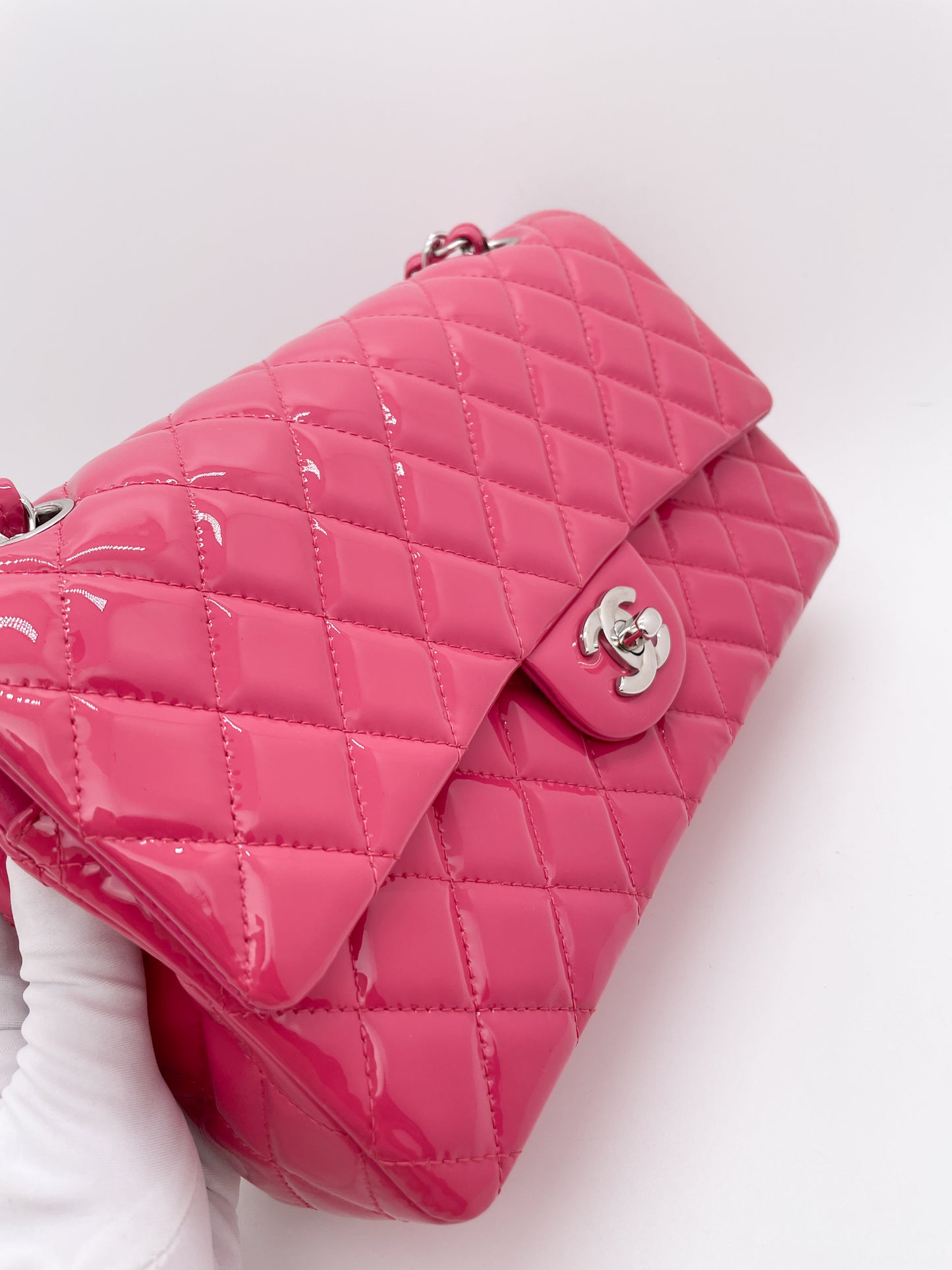 CHANEL CLASSIC FLAP PINK PATENT LEATHER